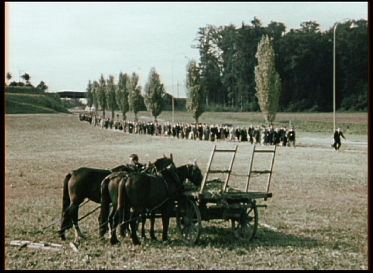 Betriebsausflug Kloten (1953), F. Hefti & Co. A.G. Hätzingen. Auftragsfilm von Hans Schönwetter.