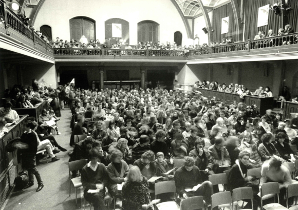 Sala di concerto trasformata in sala cinematografica delle Giornate del cinema di Soleta negli anni 80. Foto: Giornate del cinema di Soleta