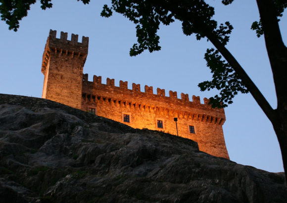 Forteresse Sasso Corbaro, Bellinzona. Foto: http://www2.bellinzonaturismo.ch